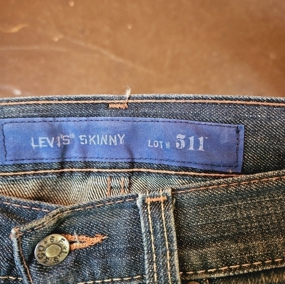 LEVI'S 511 Medium Stone Wash Denim Skinny Jeans - Picture 3 of 8